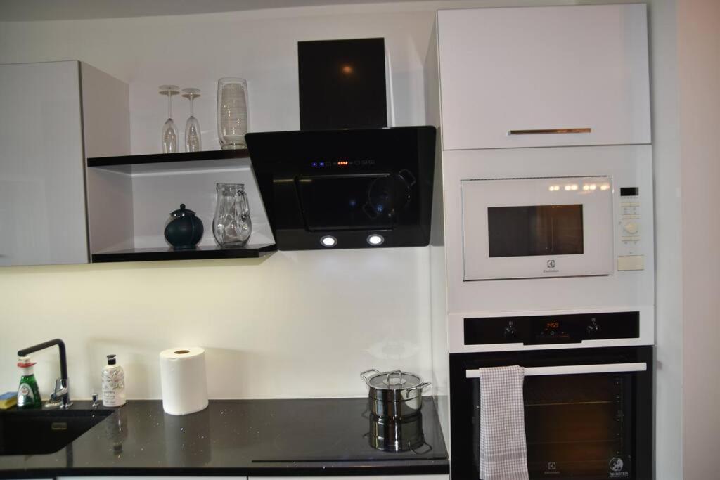 Apartment Kahe Magamistoaga Ja Suure Elutoaga 3-toaline Korter Vaatega Tallinna Aerikeskusele